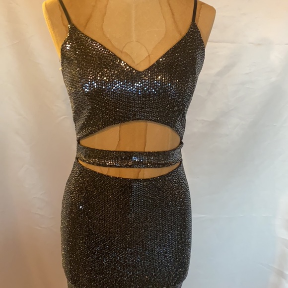 January 7 sparked dress size medium - Picture 9 of 9